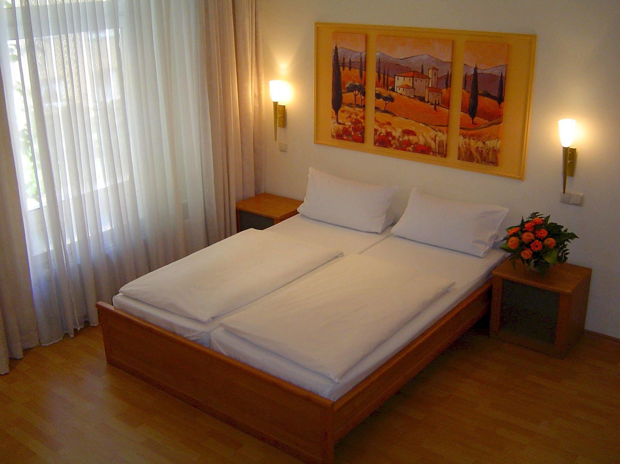 Hotel 66 2* Hamborg